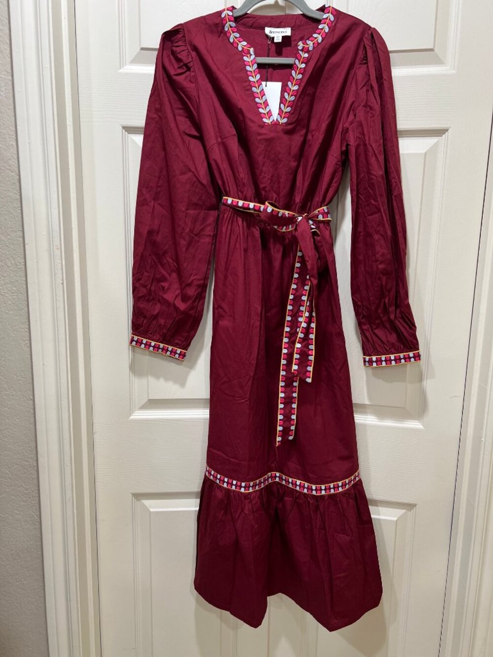 NWT Women’s &merci Burgundy Embroidered Maxi Dress Long Sleeve Belted - Medium